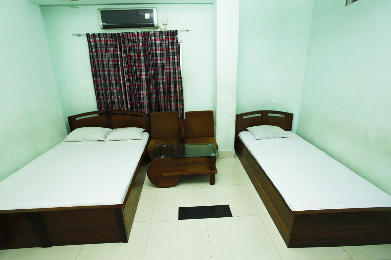 Hotel Star Park Dakhin Kattali Room photo