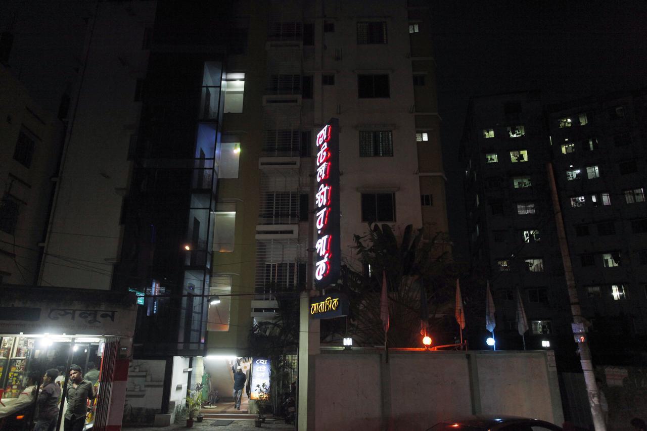 Hotel Star Park Dakhin Kattali Exterior photo