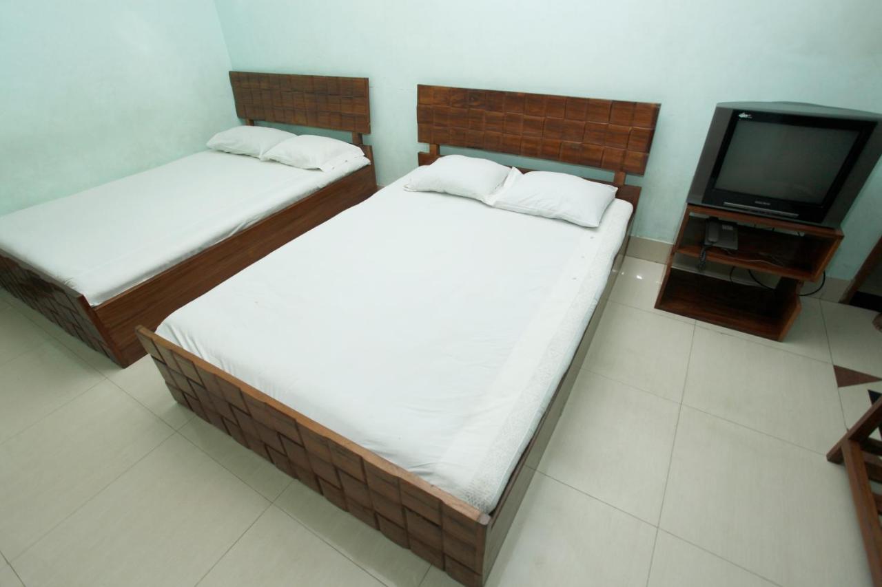 Hotel Star Park Dakhin Kattali Room photo